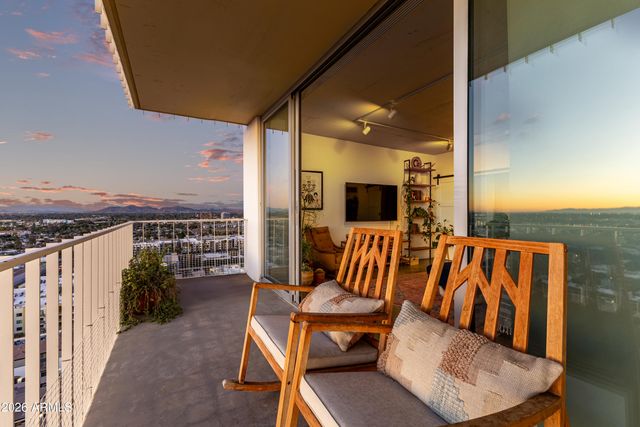 207 W Clarendon Avenue 21C, Phoenix, AZ 85013