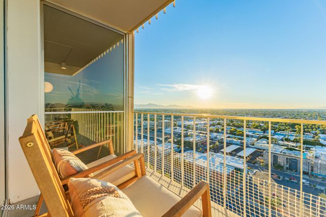 207 W Clarendon Avenue 21C, Phoenix, AZ 85013