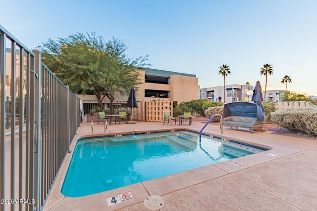 207 W Clarendon Avenue 21C, Phoenix, AZ 85013