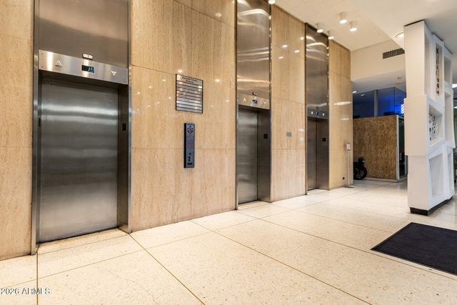 207 W Clarendon Avenue 21C, Phoenix, AZ 85013