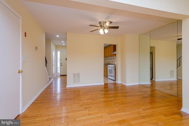 598 GREENWICH CT, Hightstown, NJ 08520