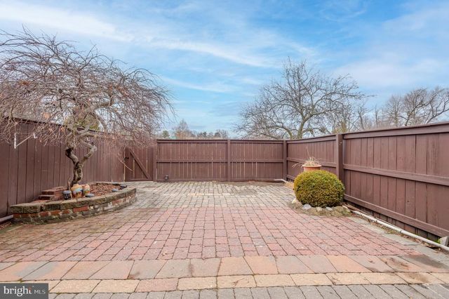 598 GREENWICH CT, Hightstown, NJ 08520