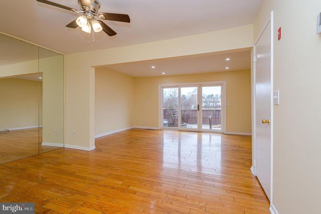 598 GREENWICH CT, Hightstown, NJ 08520