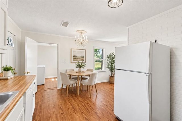 6840 E 139th Street, Grandview, MO 64030