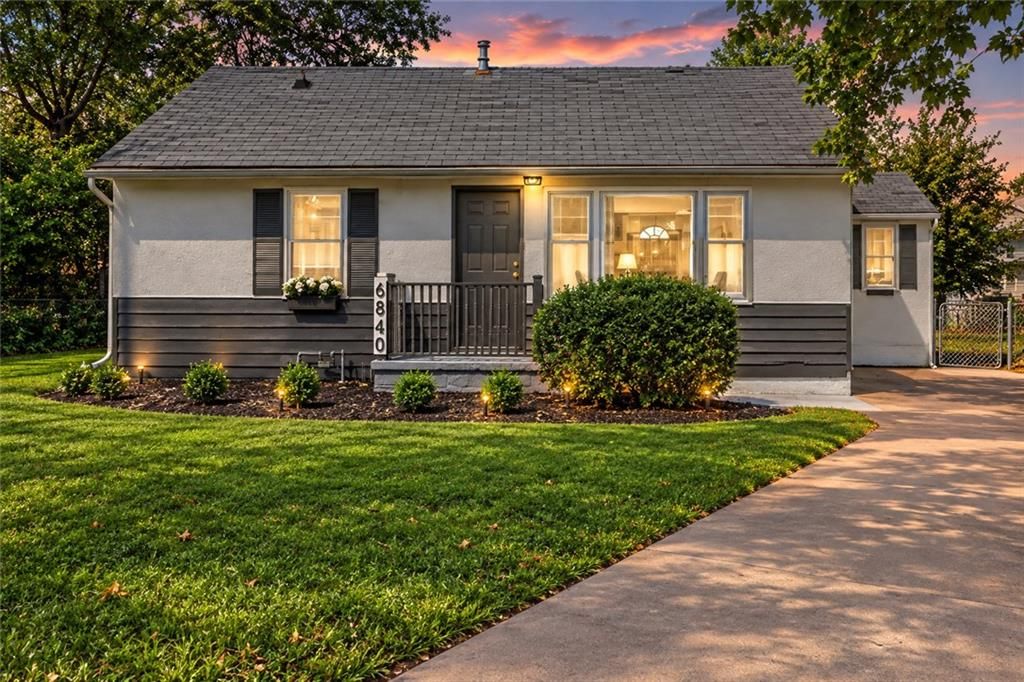 6840 E 139th Street, Grandview, MO 64030