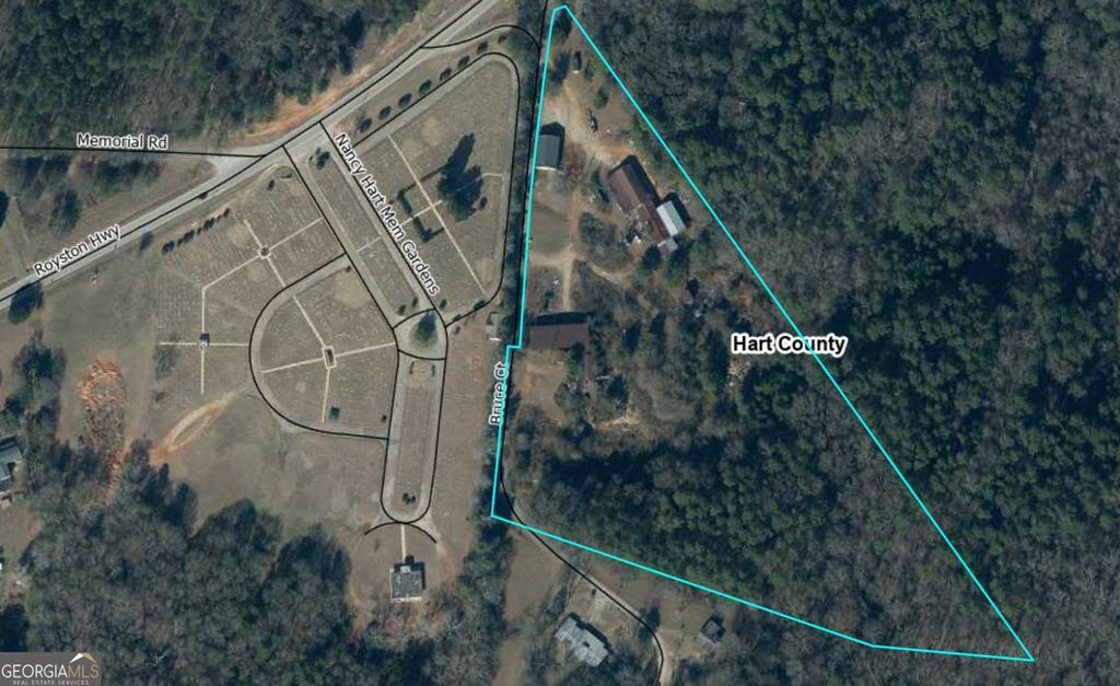 65 Bruce Court, Hartwell, GA 30643 — exterior