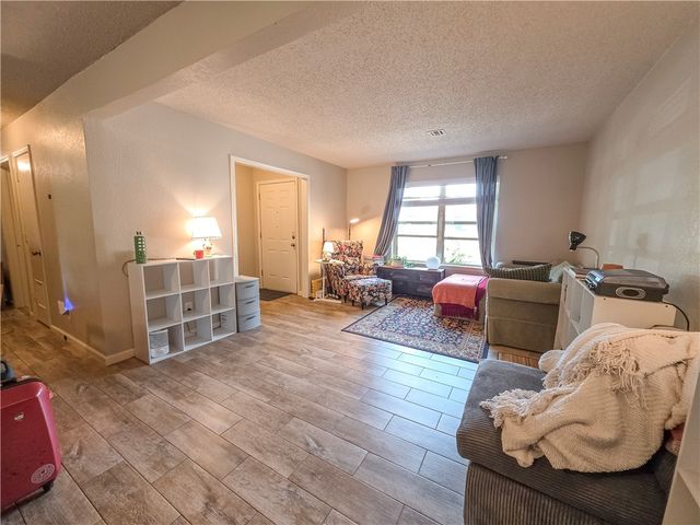 707 Valley West Drive, Rogers, AR 72756