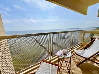 825 Bayshore Dr 800, Pensacola, FL 32507