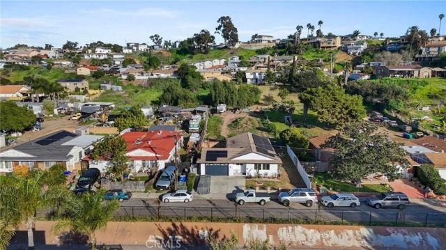 825 51st, San Diego, CA 92114