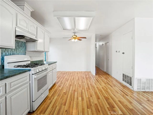 825 51st, San Diego, CA 92114