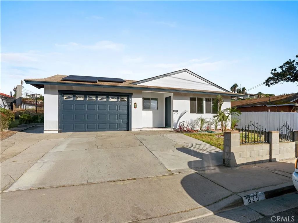 825 51st, San Diego, CA 92114