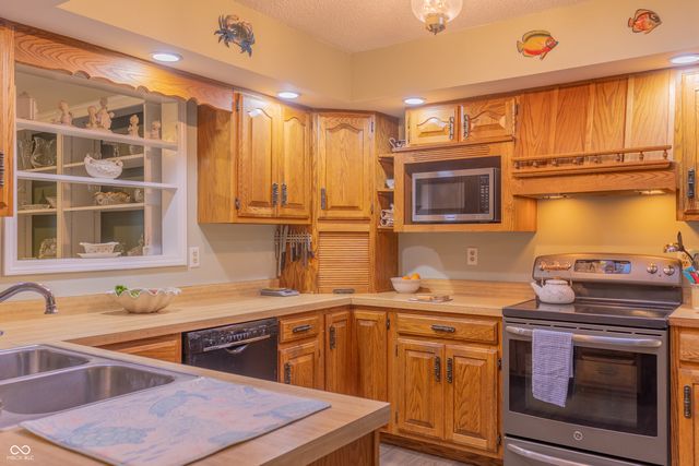 5427 State Road 46 East E, Nashville, IN 47448