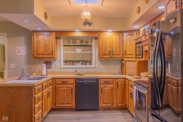 5427 State Road 46 East E, Nashville, IN 47448