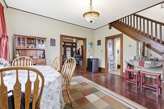 293 Warner Avenue, Logan, OH 43138