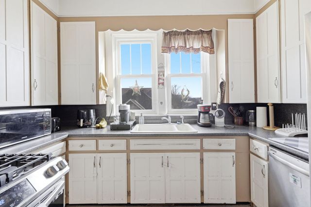 293 Warner Avenue, Logan, OH 43138