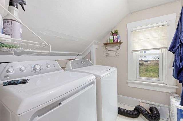 293 Warner Avenue, Logan, OH 43138