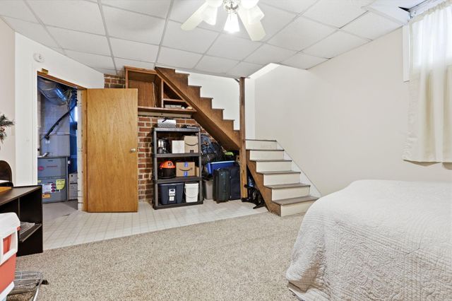 293 Warner Avenue, Logan, OH 43138