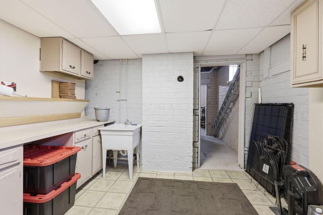 293 Warner Avenue, Logan, OH 43138