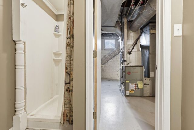 293 Warner Avenue, Logan, OH 43138