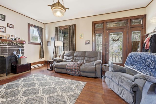 293 Warner Avenue, Logan, OH 43138