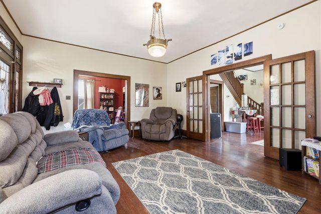 293 Warner Avenue, Logan, OH 43138