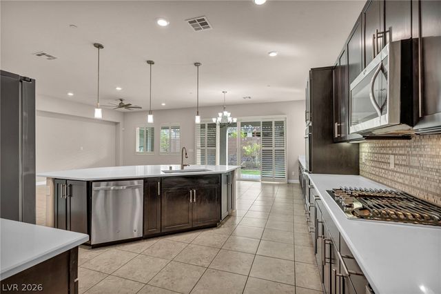 3139 DALMAZIA Avenue, Henderson, NV 89044