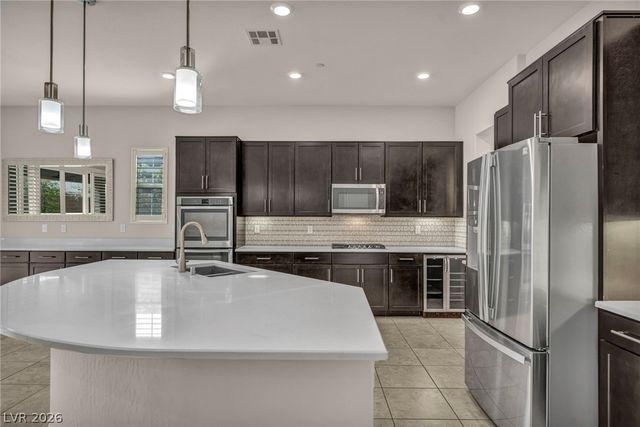 3139 DALMAZIA Avenue, Henderson, NV 89044