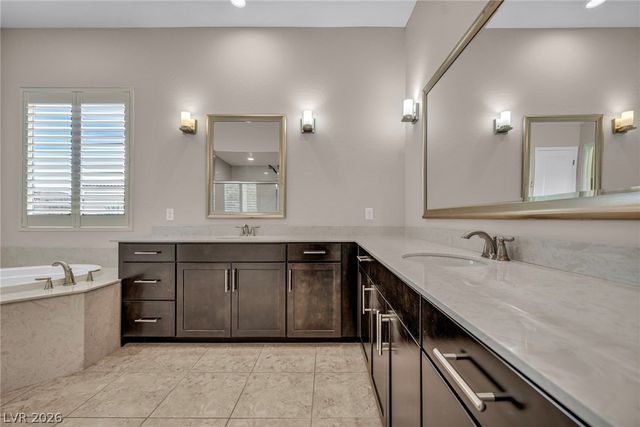 3139 DALMAZIA Avenue, Henderson, NV 89044