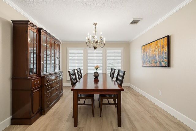 1902 Eagle Falls Street, Houston, TX 77077