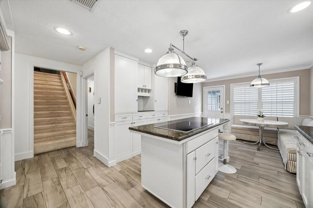 1902 Eagle Falls Street, Houston, TX 77077
