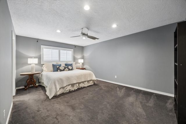 1902 Eagle Falls Street, Houston, TX 77077
