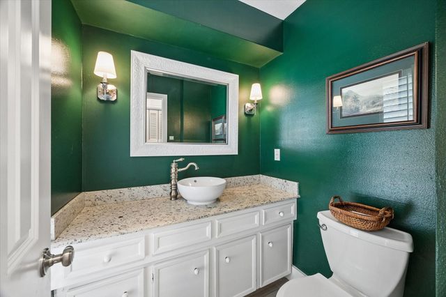 1902 Eagle Falls Street, Houston, TX 77077