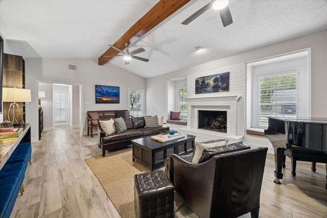 1902 Eagle Falls Street, Houston, TX 77077