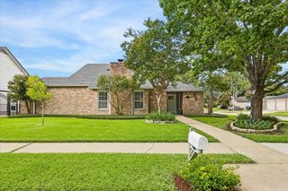 1902 Eagle Falls Street, Houston, TX 77077
