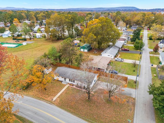 1701 S Mack Smith Road, Chattanooga, TN 37412