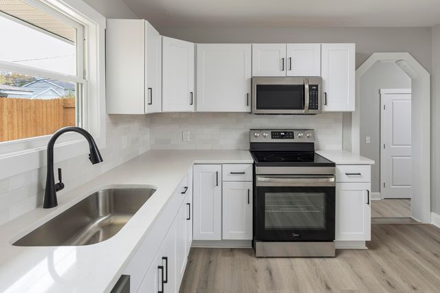 1701 S Mack Smith Road, Chattanooga, TN 37412