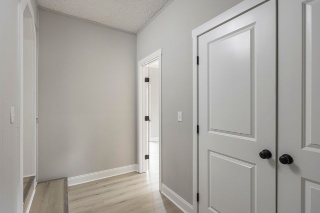 1701 S Mack Smith Road, Chattanooga, TN 37412