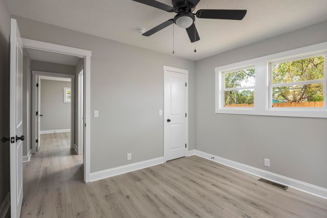 1701 S Mack Smith Road, Chattanooga, TN 37412