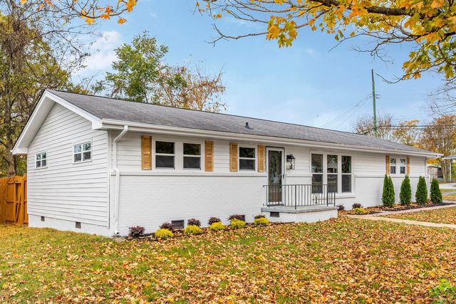 1701 S Mack Smith Road, Chattanooga, TN 37412