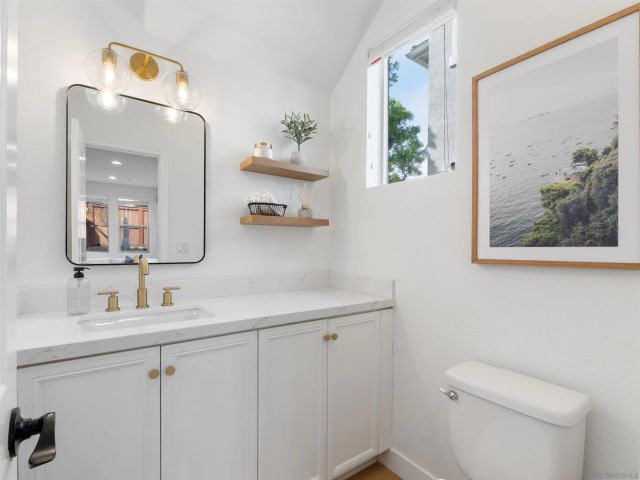 2259 Flatiron Way, San Marcos, CA 92078