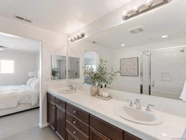 2259 Flatiron Way, San Marcos, CA 92078