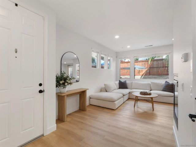 2259 Flatiron Way, San Marcos, CA 92078