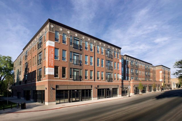 1720 Central Street 202, Evanston, IL 60201