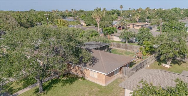 445 Troy Dr, Corpus Christi, TX 78412