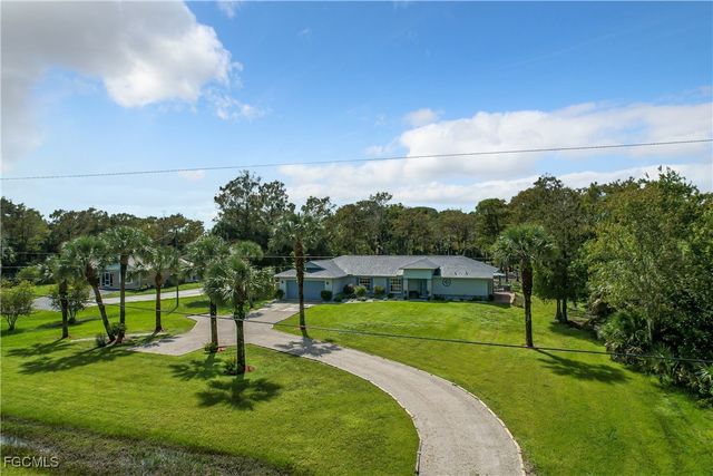 2511 6th ST NW, Naples, FL 34120