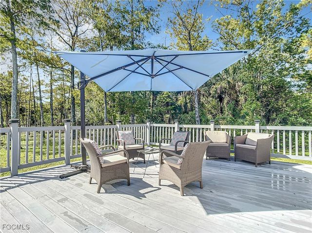 2511 6th ST NW, Naples, FL 34120