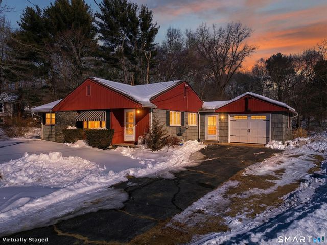 7 Deerbrook Road, Norwich, CT 06360