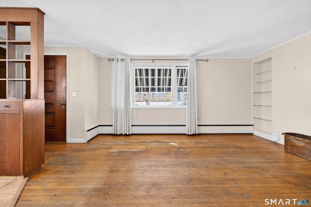 7 Deerbrook Road, Norwich, CT 06360