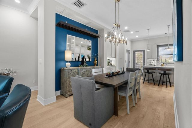 946 HIGHLAND AVENUE 27, Dunedin, FL 34698