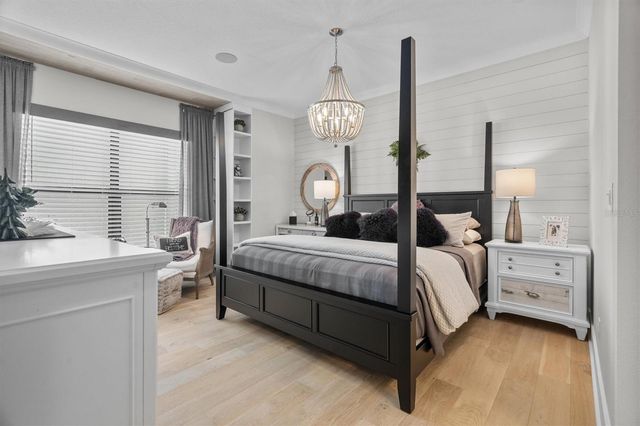 946 HIGHLAND AVENUE 27, Dunedin, FL 34698